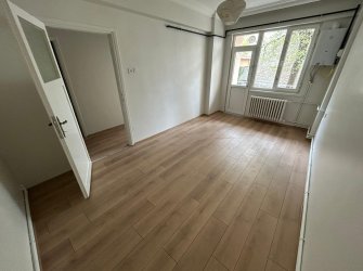 VİŞNELİK MH.ÖĞRETMENLER BLV.BAKIMLI KİRALIK 3+1 DAİRE