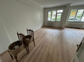 VİŞNELİK MH.ÖĞRETMENLER BLV.BAKIMLI KİRALIK 3+1 DAİRE