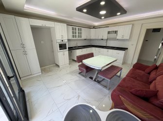 ÇAMLICA MH. ULUSAL EGEMENLİK BLV. YAKINI SATILIK GENİŞ 3+1 DAİRE