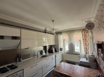 BATIKENTTE SİTE İÇERİSİNDE LÜKS VE KONFORLU 3+1 DAİRE