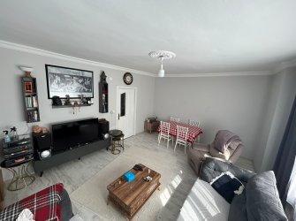 AKARBAŞI MAHALLESİNDE SATILIK 2+1 BAKIMLI DAİRE